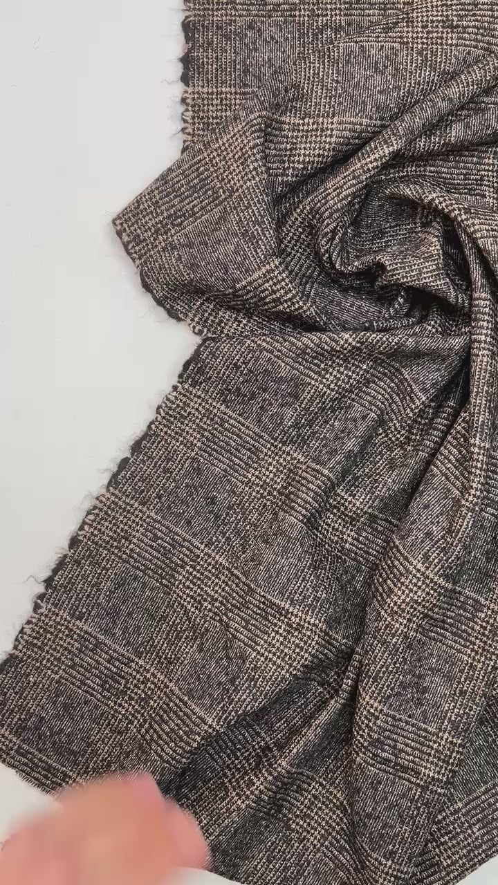 video 96d5acae-b5fe-4b01-87d3-4bc83a1f14e0