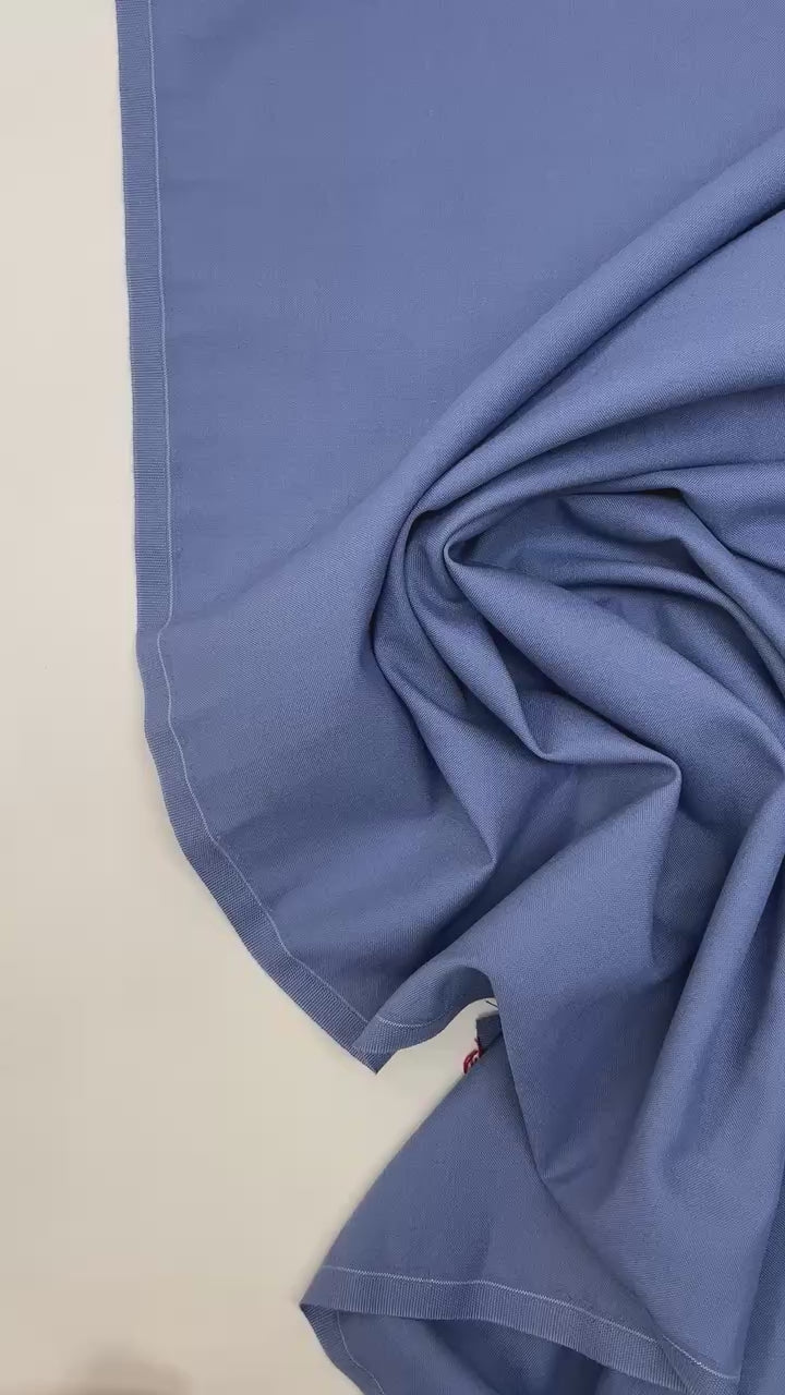 Charger la vidéo : video 60c38733-ff2d-4440-afc4-607c2774488b