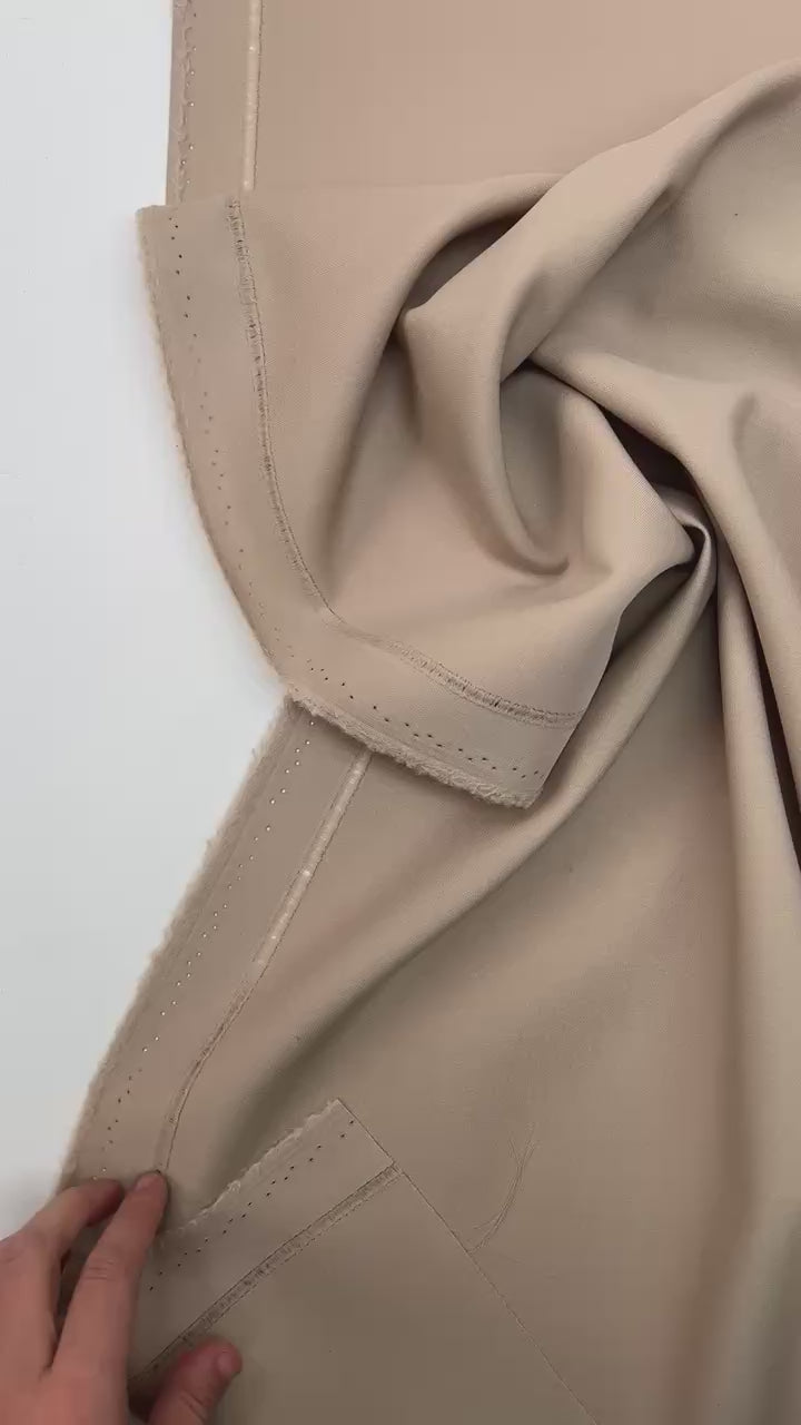 video ff6f1f70-7f73-4c90-ac5f-5be5e1aeb622