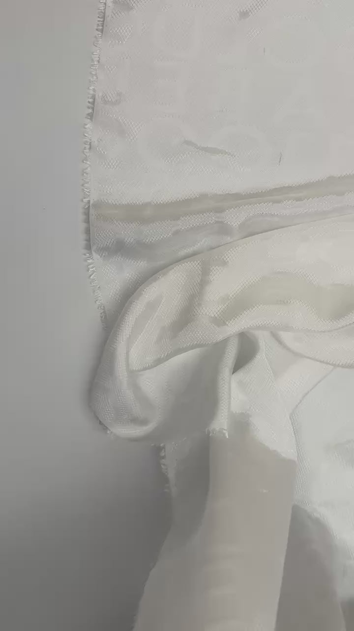 Load video: video 01f711a3-4108-4444-8a3f-3b42012afdf4
