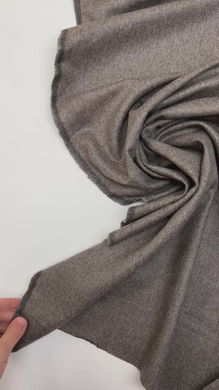 video 43cdfdb6-2894-4a09-94ae-17b4de80f420