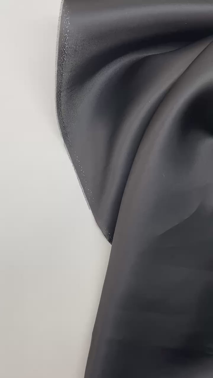 video 035d6c38-6a11-43d6-9fa9-350f6742815f