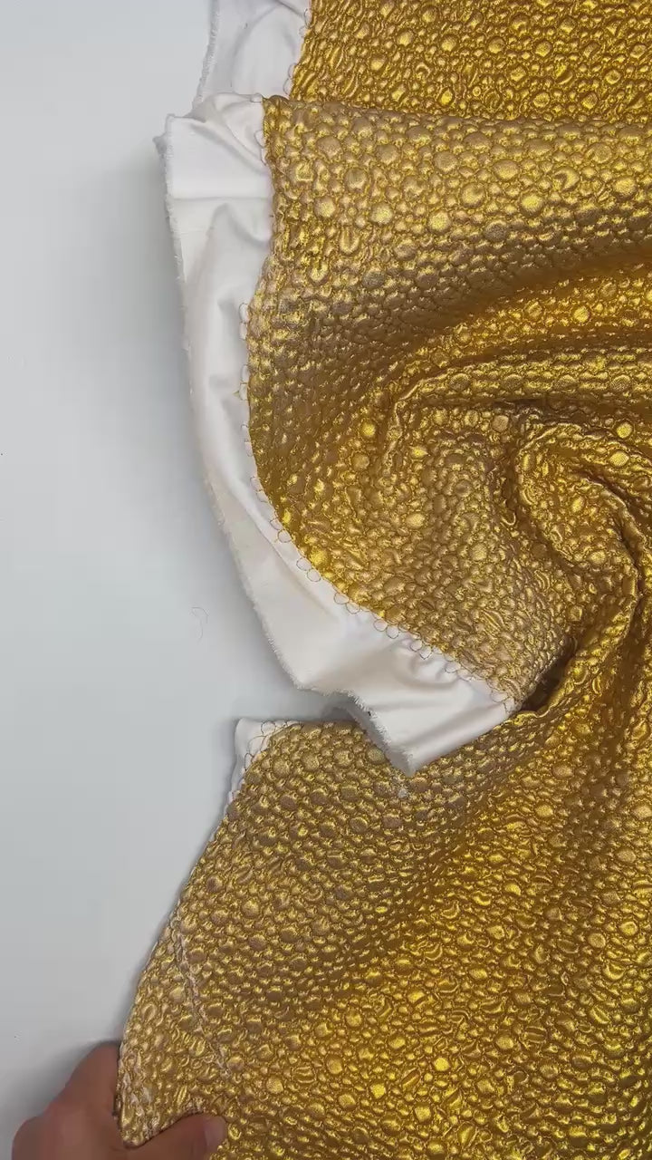 video 618f0f5e-4877-468e-9e98-700b0a407a7e