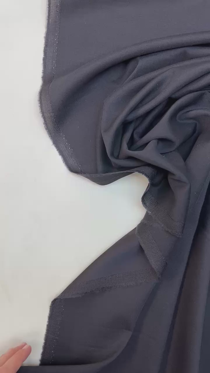 video 1f36a941-d675-4c4b-860d-6183d259d142