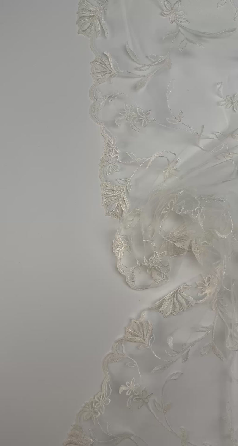 video e4e5e79e-7b89-428e-8fa4-15a03cda2b6f