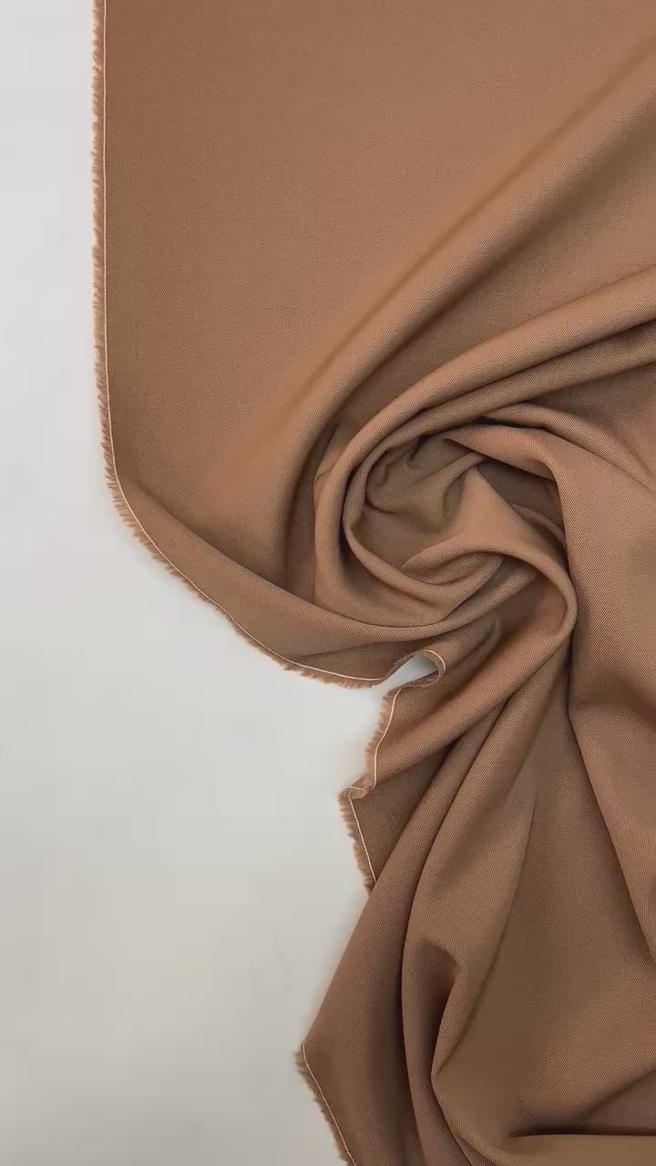 Charger la vidéo : video ad0935e3-4bab-47e1-8367-74b38b76b072