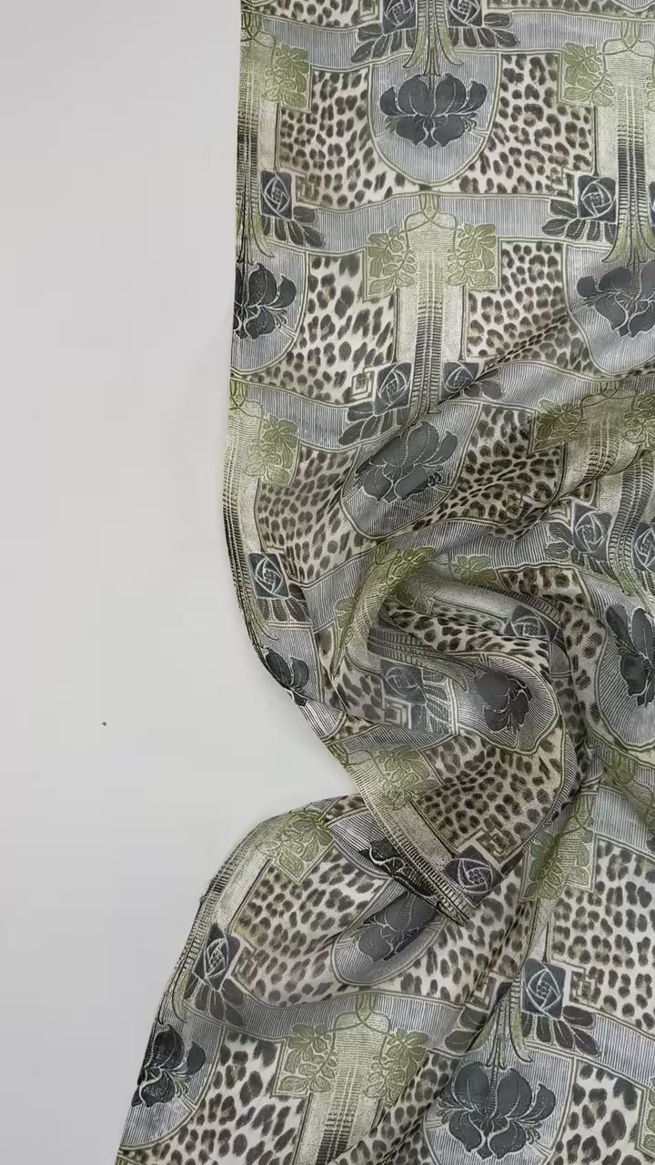 video 00b5b45f-fac1-4ab4-85e8-5e8b0b580e16