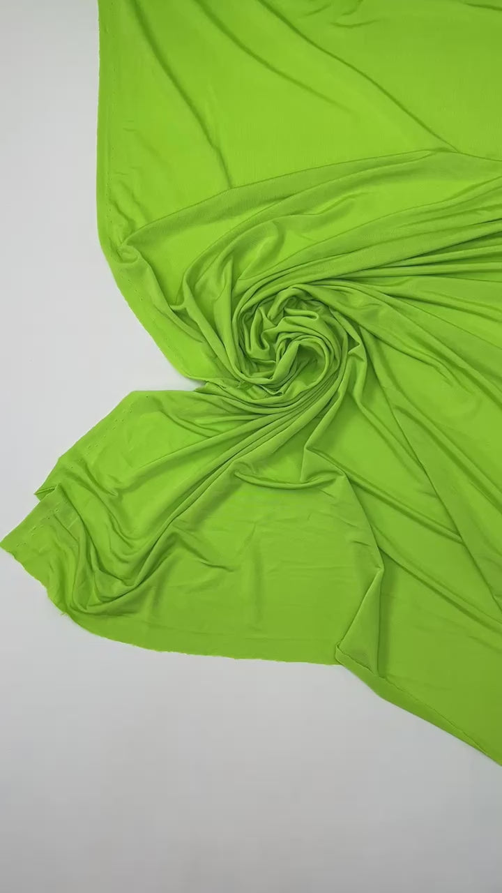 加载视频：video 18d6a32b-38a5-438d-992e-afc88f388c8f