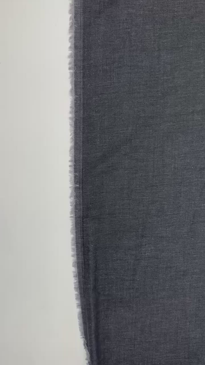 Charger la vidéo : video 687910e7-8b85-4c66-9795-2f0cc65a4348