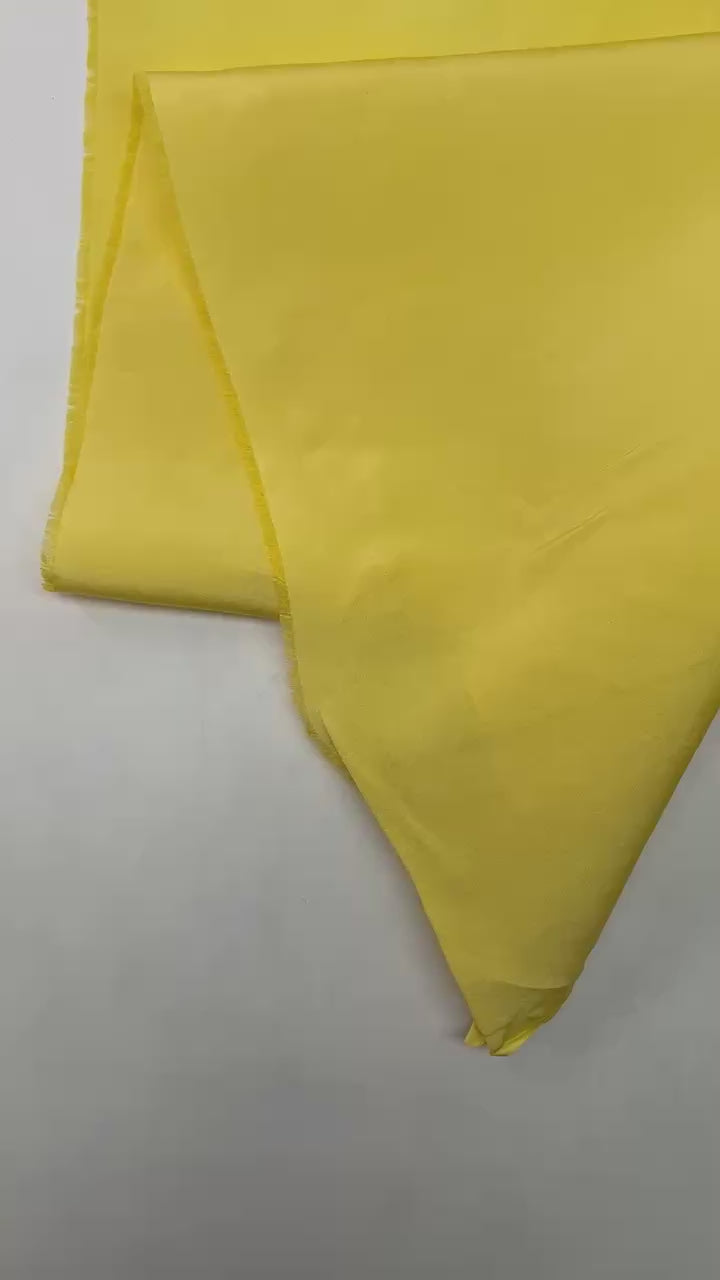 video 5d1e6418-19e6-42ff-8842-9c89456524b7