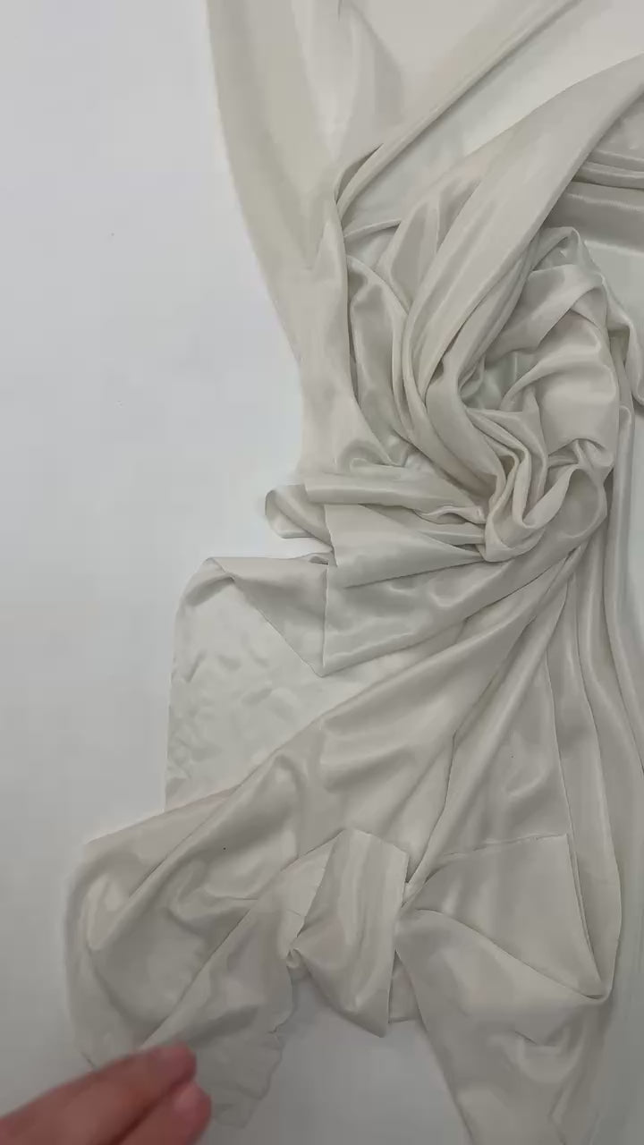 Charger la vidéo : video 02cd19ab-486a-4e13-908b-339a07f6b40d