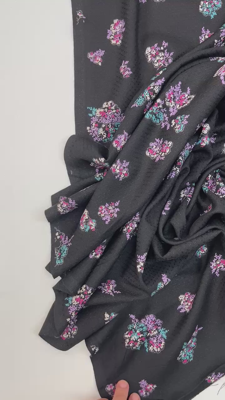 Charger la vidéo : video 81ca2402-e9cd-4fa1-8f44-9720186a8cc3