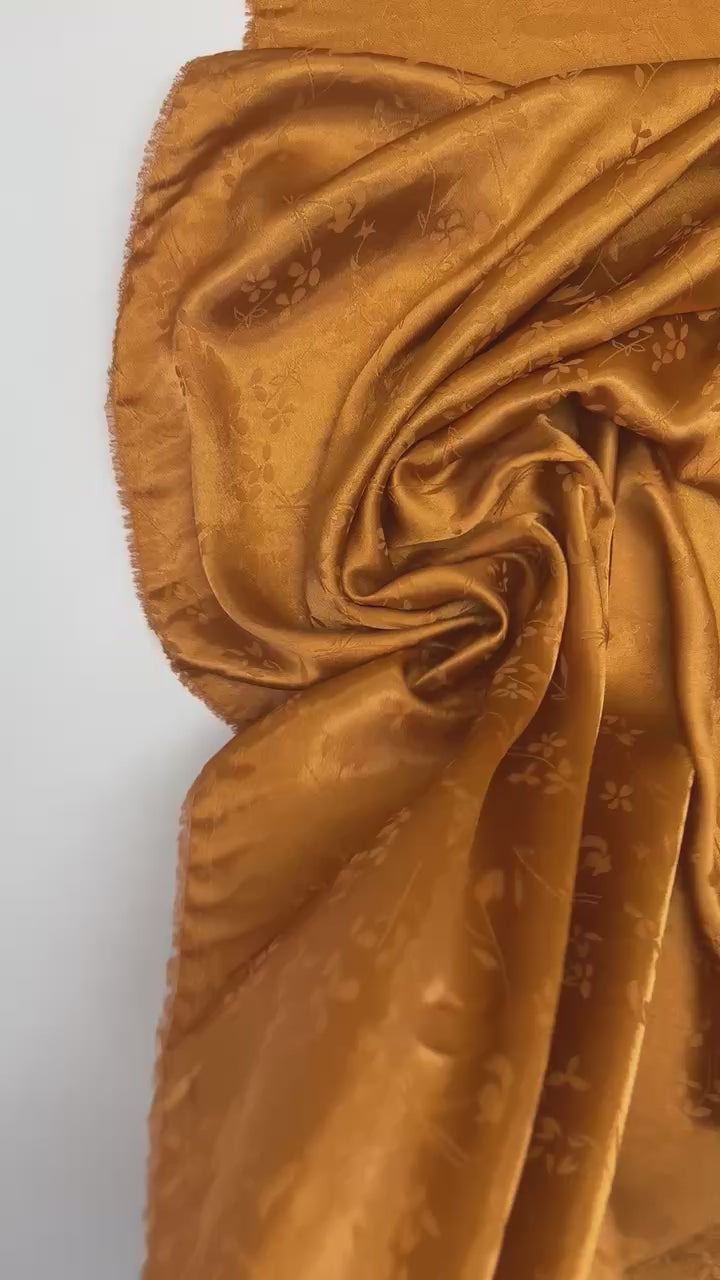 video 6b8f5c7f-c1e5-4d3b-97bf-b9ce6b420fb4