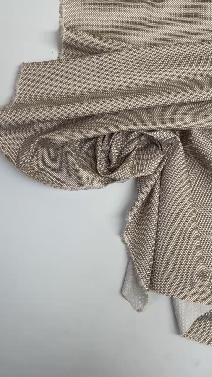 video 487ef75e-fe77-44ba-bc38-84bf3d916bc9