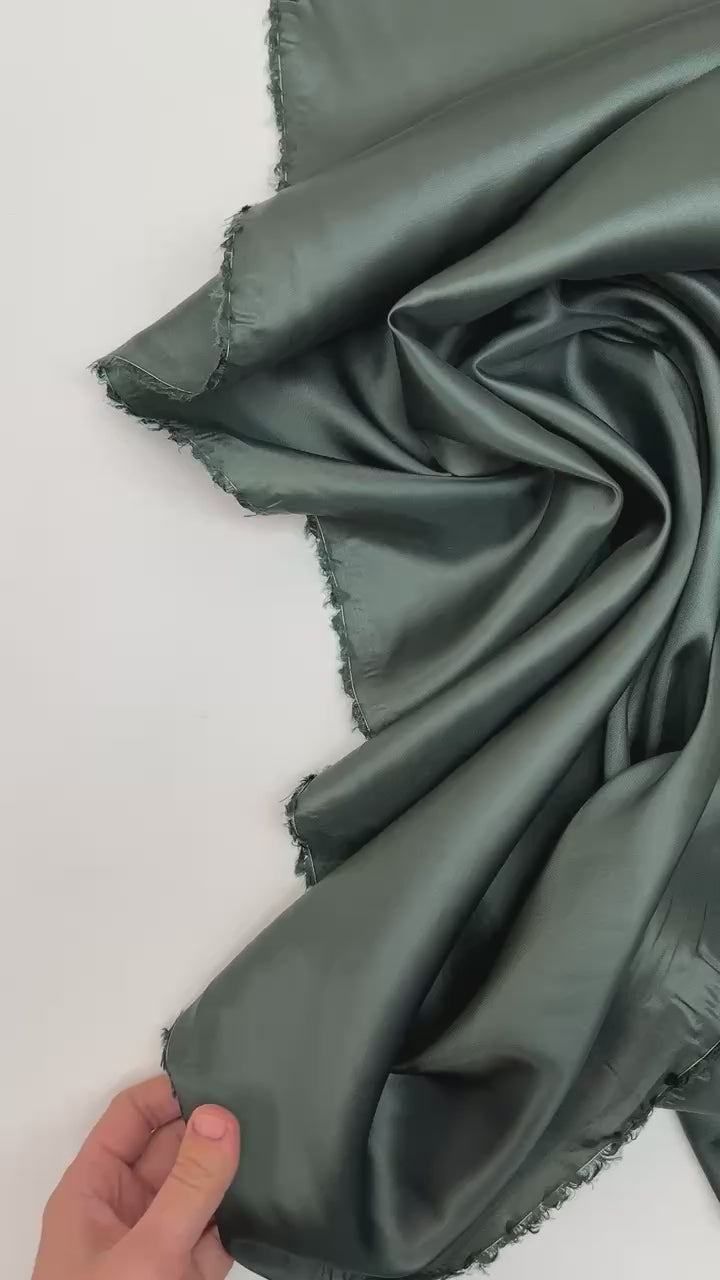 Charger la vidéo : video f32eae5b-5b24-4594-8f64-04265c418daa