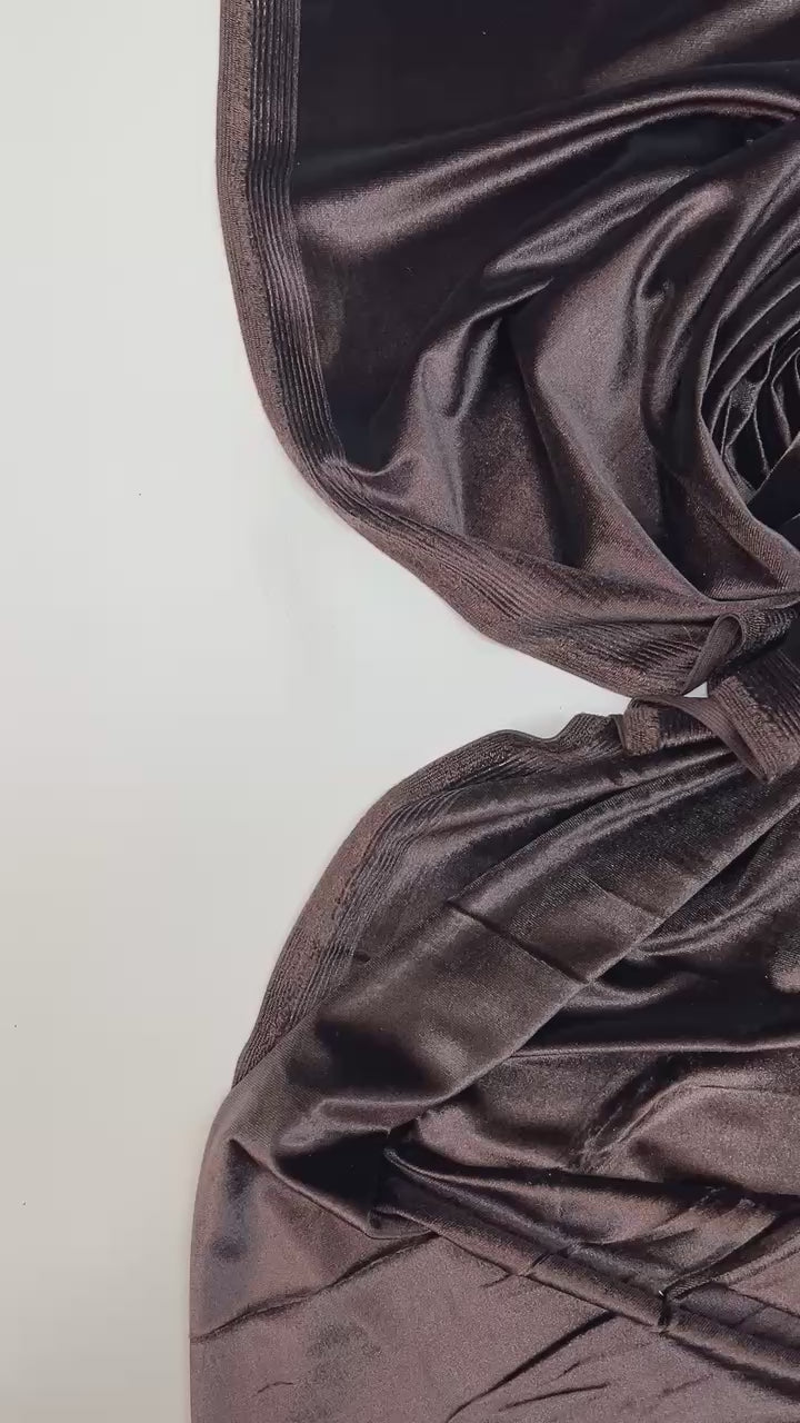 video 2b7e3112-821d-4f2d-aac0-47915b2cf86f