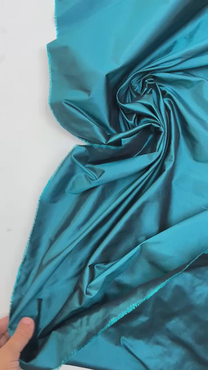 video 860cd6e6-8c3b-46e5-a51b-24ebba5225b0