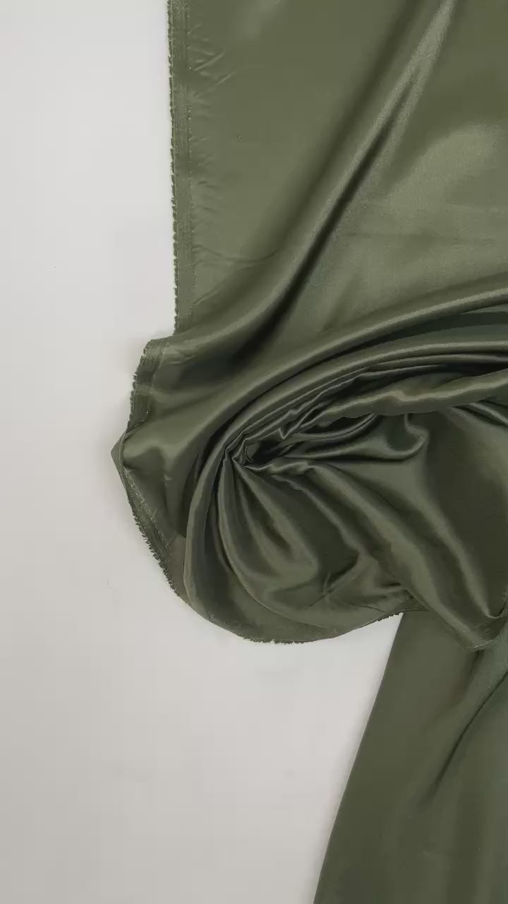 video 7d458968-a6ed-4cec-bd57-870b3ff73c0d