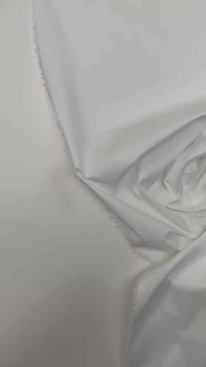 加载视频：video 2b6a6634-9971-4594-bab2-ffb977aed2ef