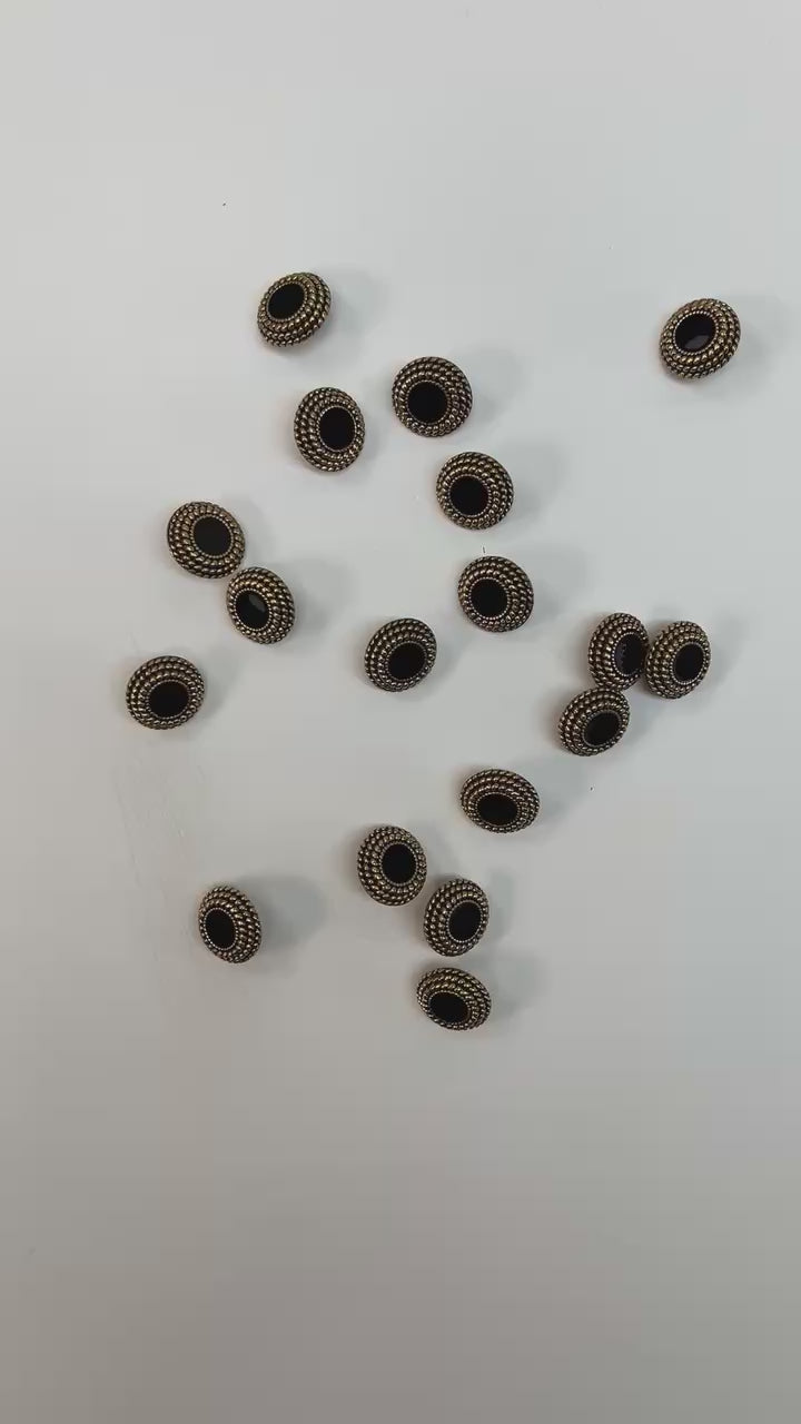 video ca4b1361-b79d-4c54-a2c5-e03369ada9f8