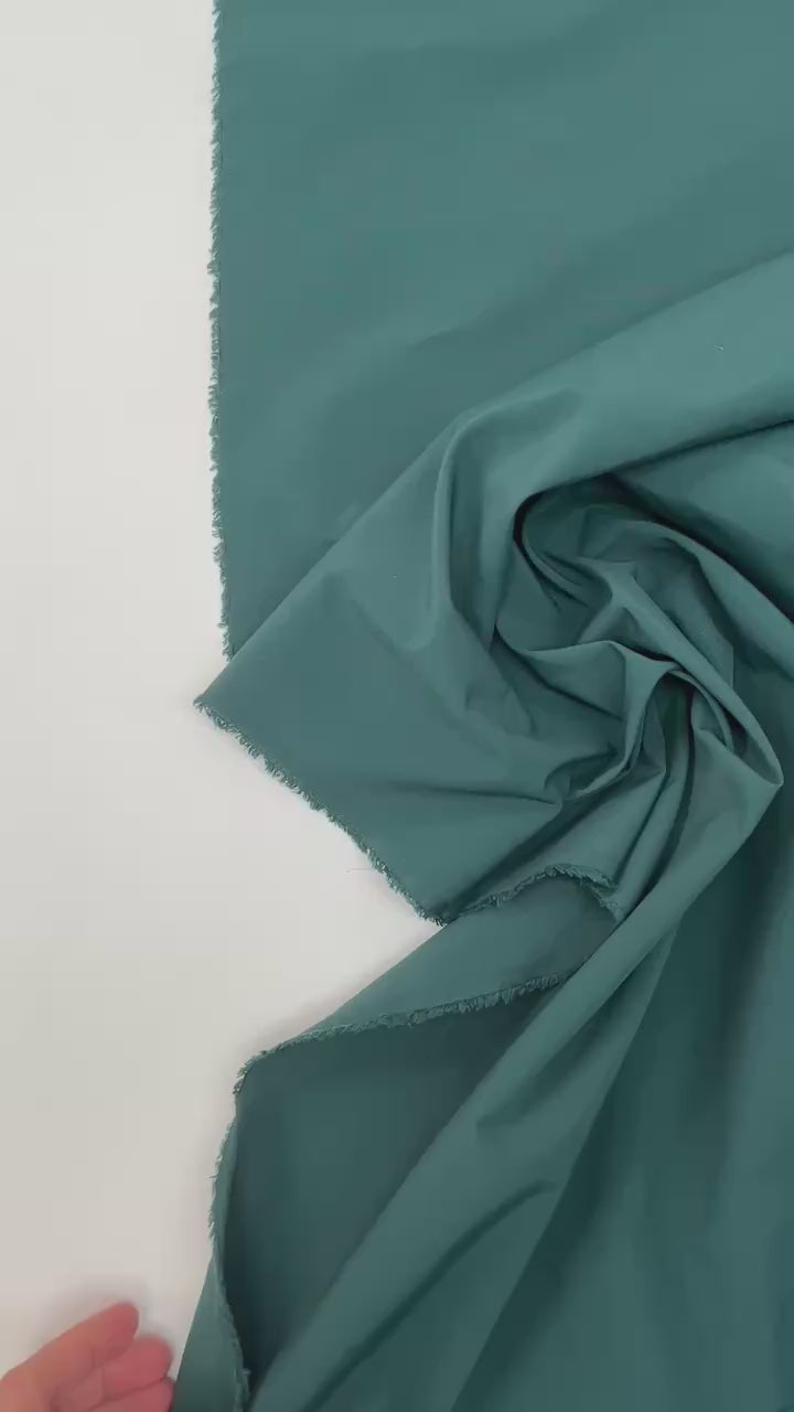 Charger la vidéo : video 045018b1-9bd6-451b-aaef-2e8cd8570001