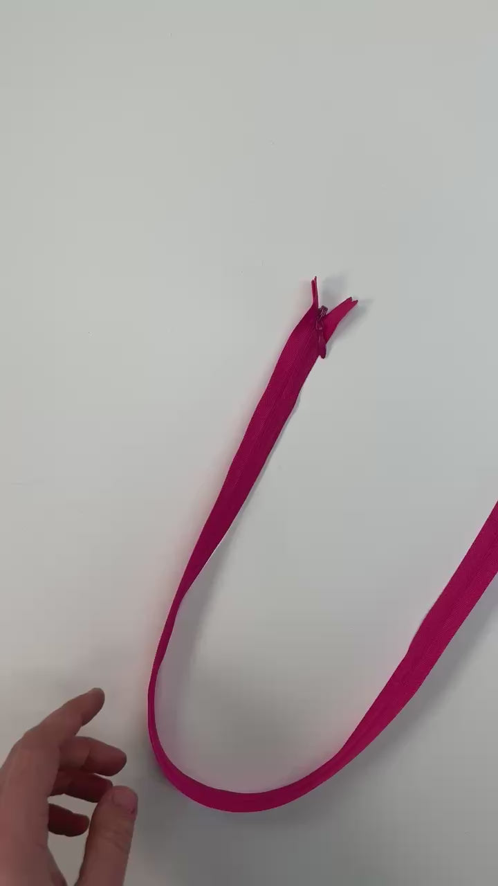 Charger la vidéo : video 0f4e477b-cf5e-4b82-8034-e71d60d954ff