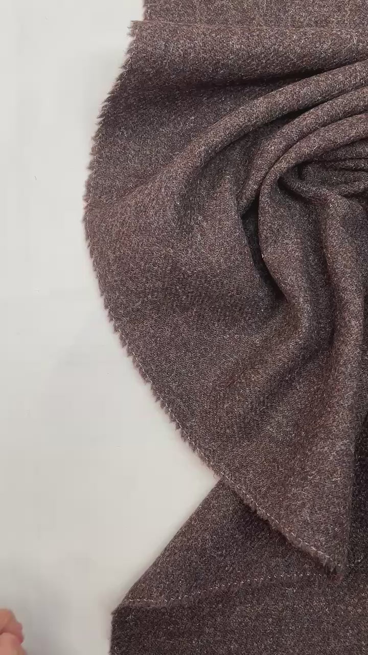 Загрузить видео: video 3ae9ba74-0633-45b2-96b3-74709d8778d0