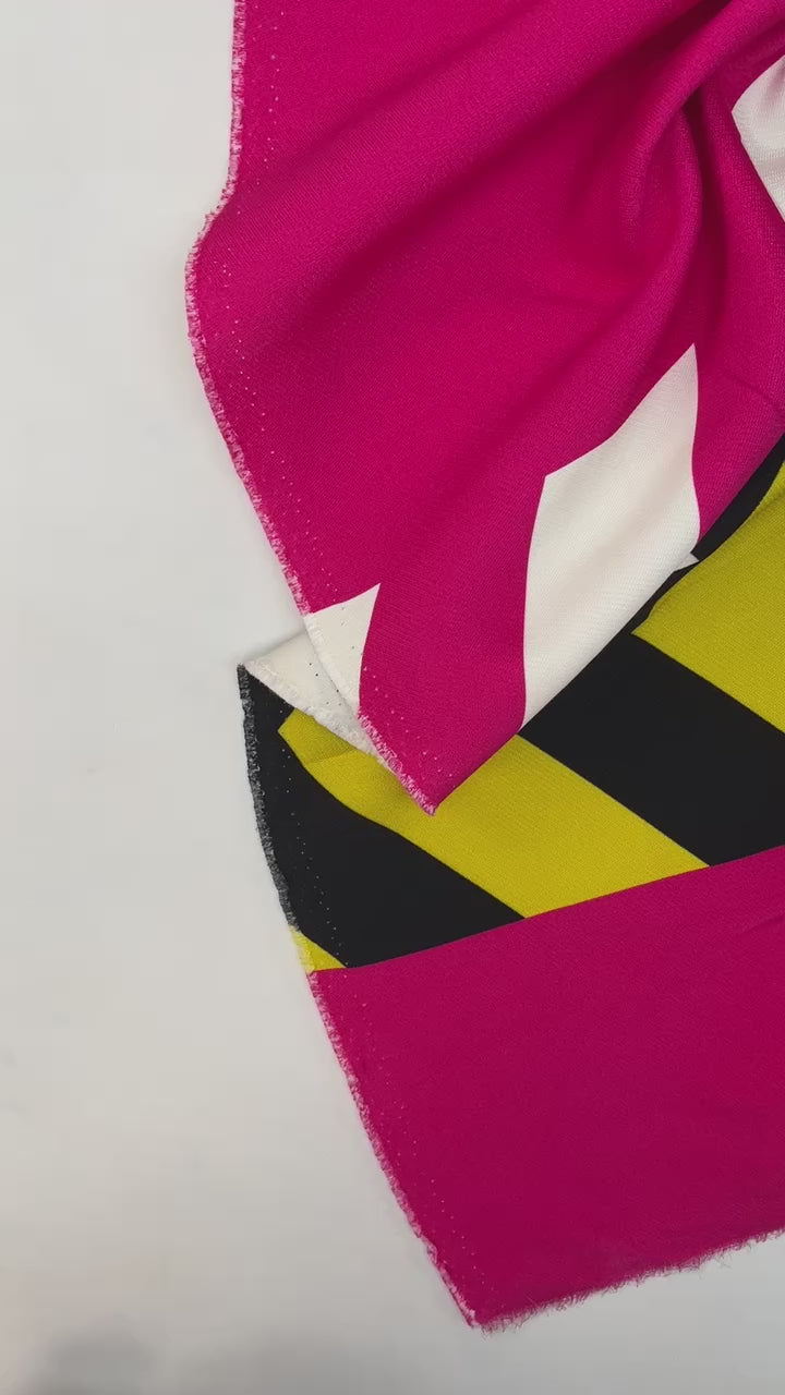 video cfe107c7-b99d-4cc5-9f5f-4e0dd94bb210