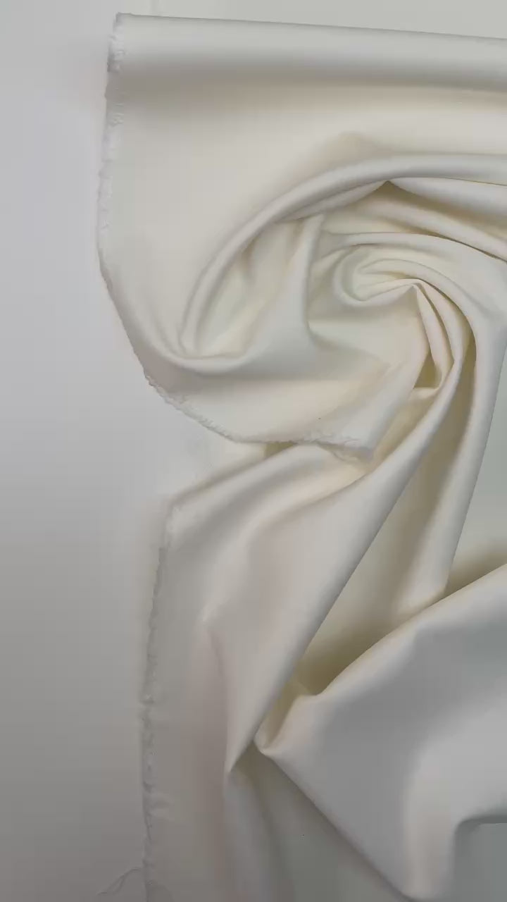 Load video: video 795a6858-e1de-474a-994a-a6459b17e2f0