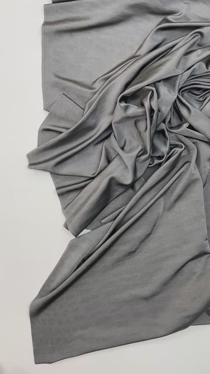 video 586f9d2b-e8f0-427d-9c9a-734e0407172b