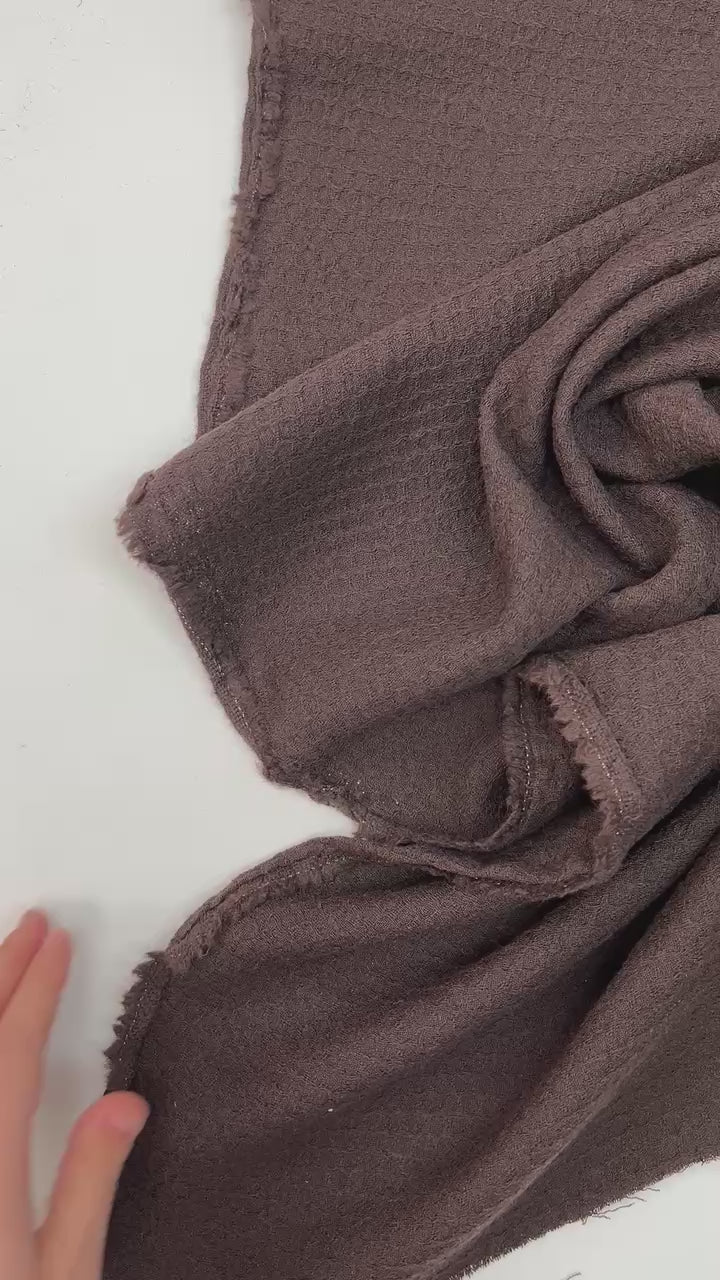 video 95e12d84-a56b-4776-9355-0dd61fd1d346