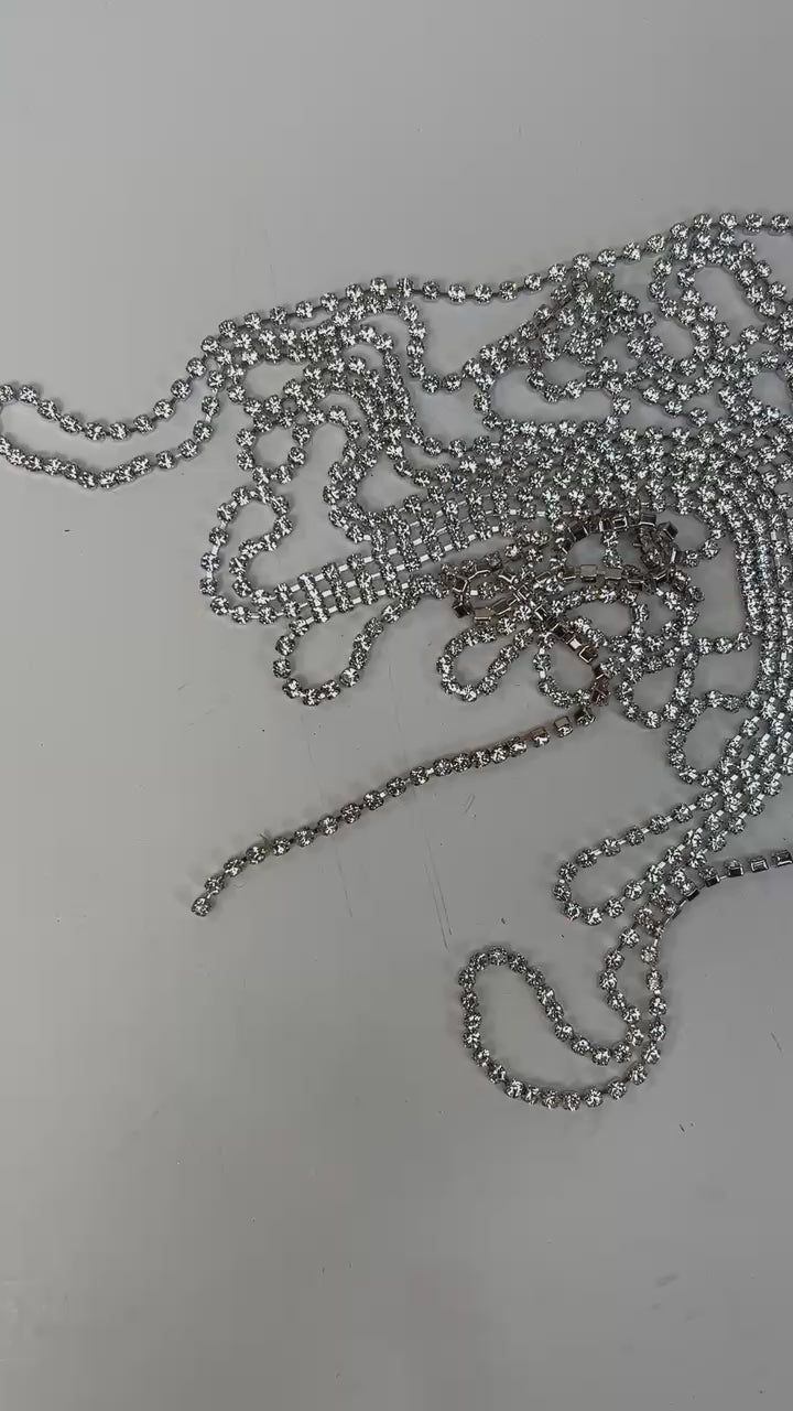 video a8d76450-ac4f-433e-8d43-29fb0bc5d634