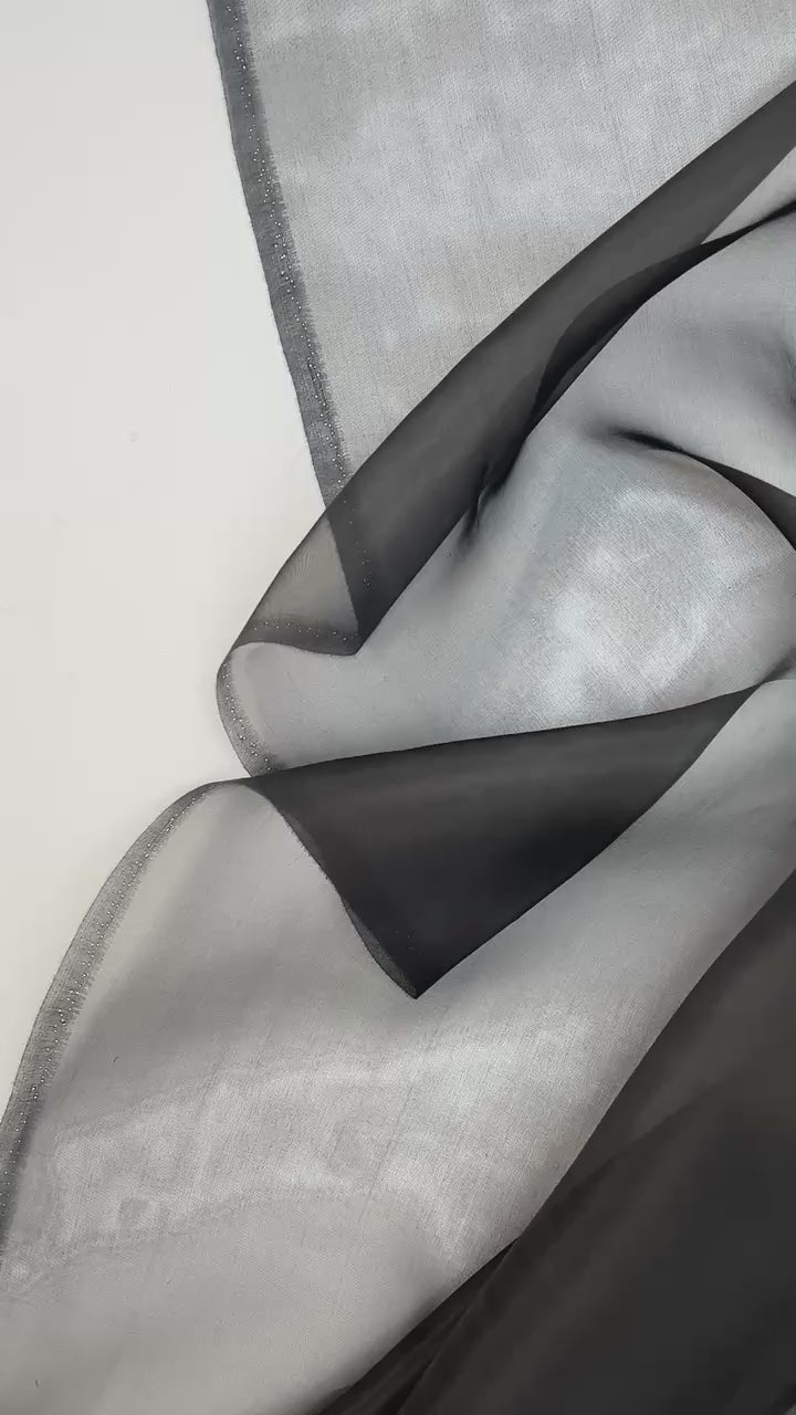 Load video: video fb52eaf9-46ae-4386-9341-8b8768db3b4a