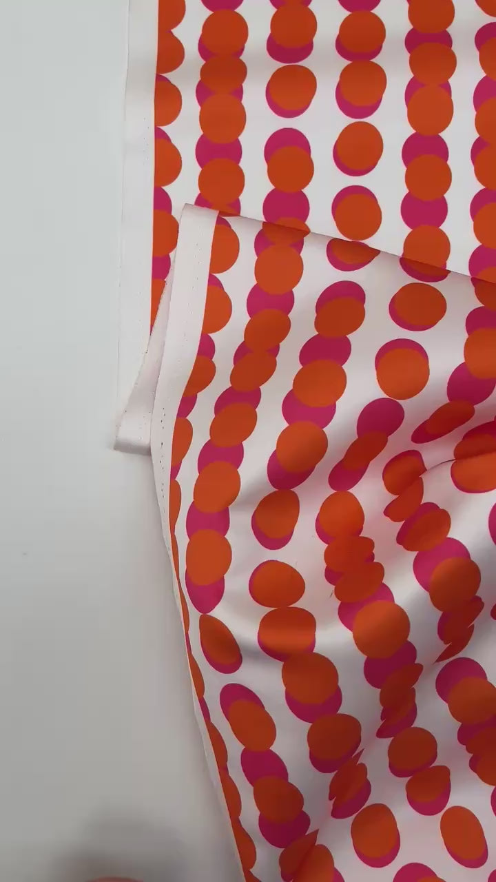 video 5e9bee2c-d7d1-470f-aa8e-038cd0f95b69