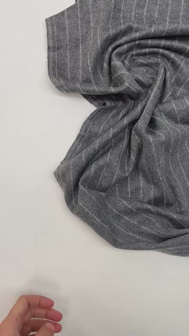 Charger la vidéo : video 2d8b6f67-0bdb-4748-87c1-47b9408aebb4