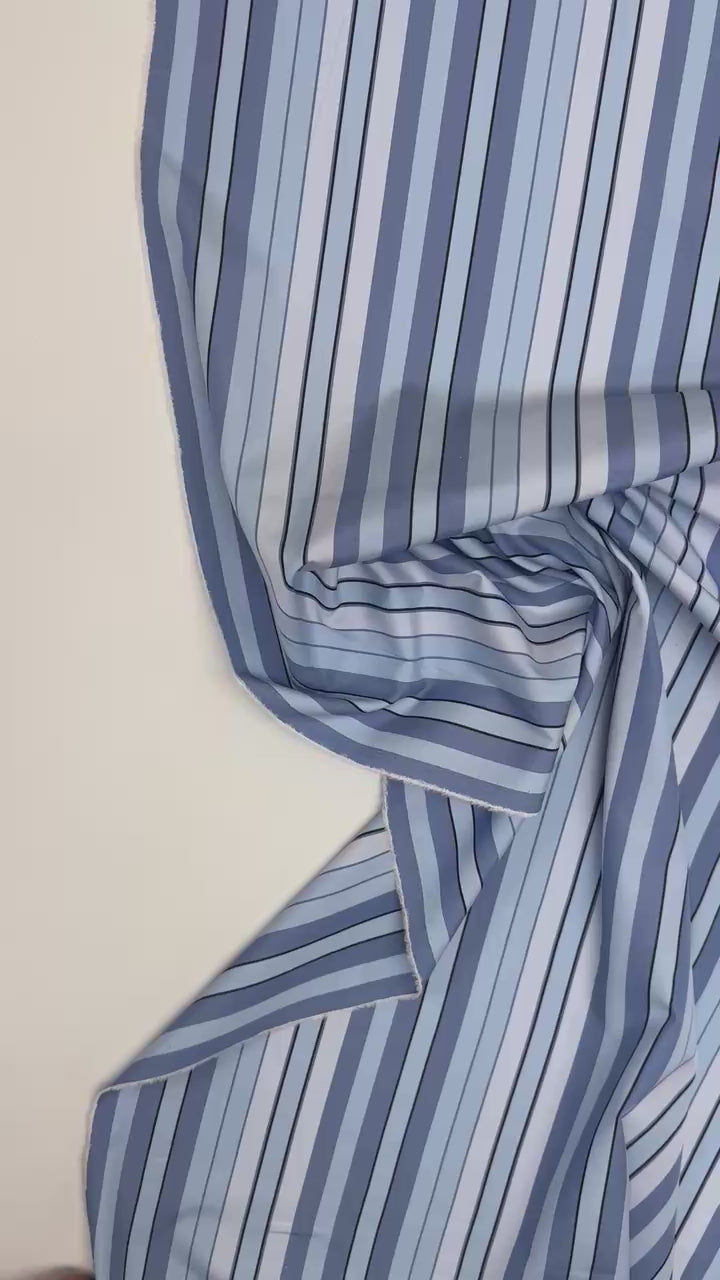 video 2c5eb0e7-3902-44f3-8a69-4b7082d69f1c