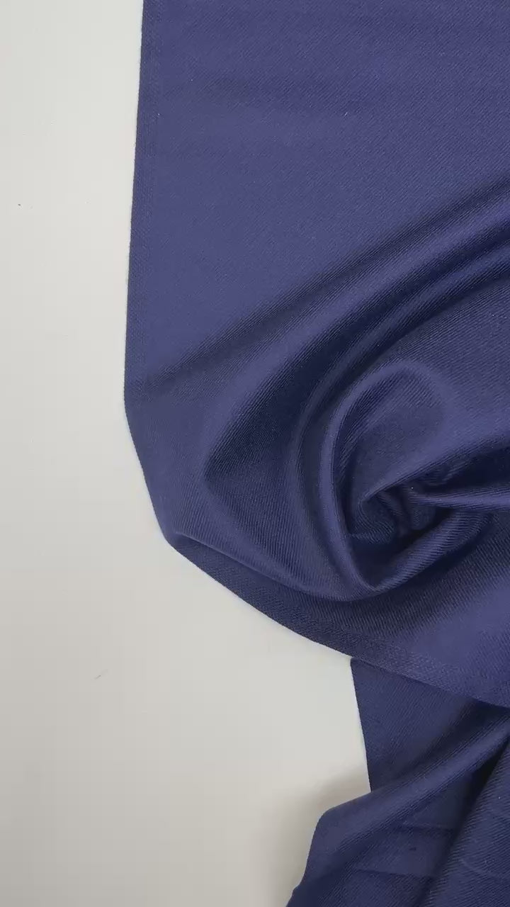 Load video: video a04e8f8c-3bf5-4126-ab01-893af11626f8