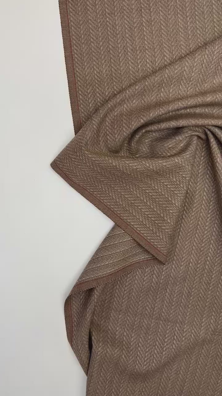 video 84d137a3-3b23-417b-87e4-5e97e2556f9d