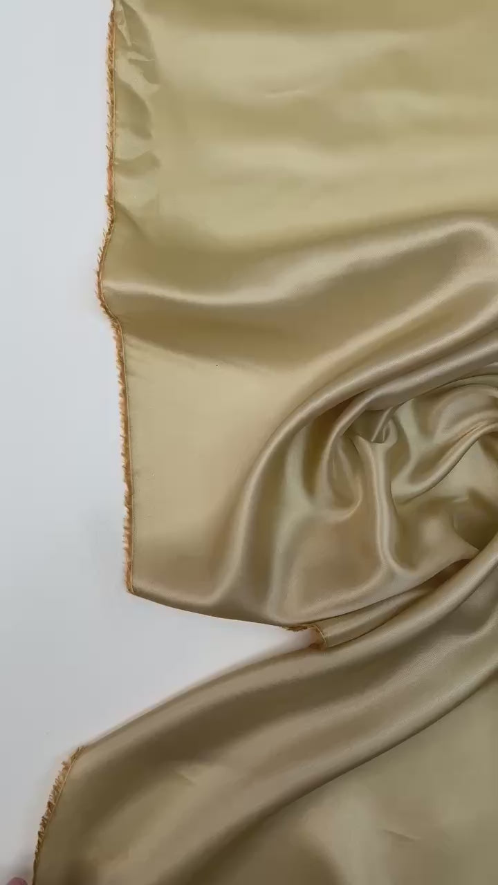 Load video: video 11aff9bb-ff05-4ff0-b6ec-7e36e7803475