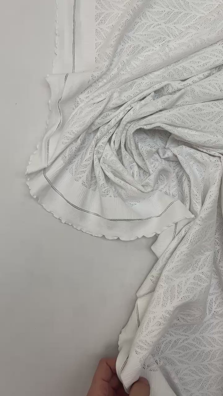 video 8077e375-e2f2-4a57-bf1b-f38a55f7965b