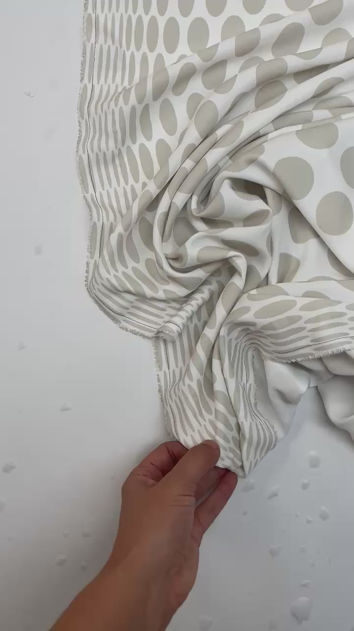 video 2d425555-426d-49a9-8981-a298962c879f