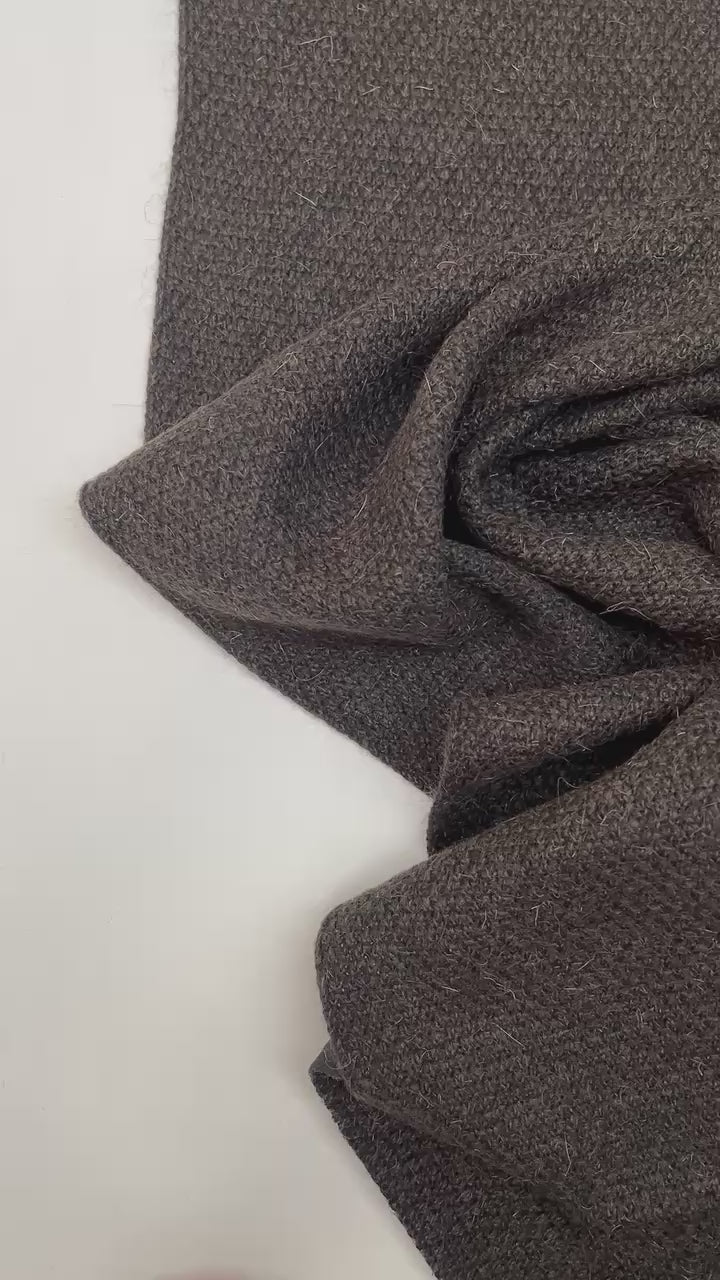 video d56594c8-73bf-4a66-82dd-605b2fd664a6