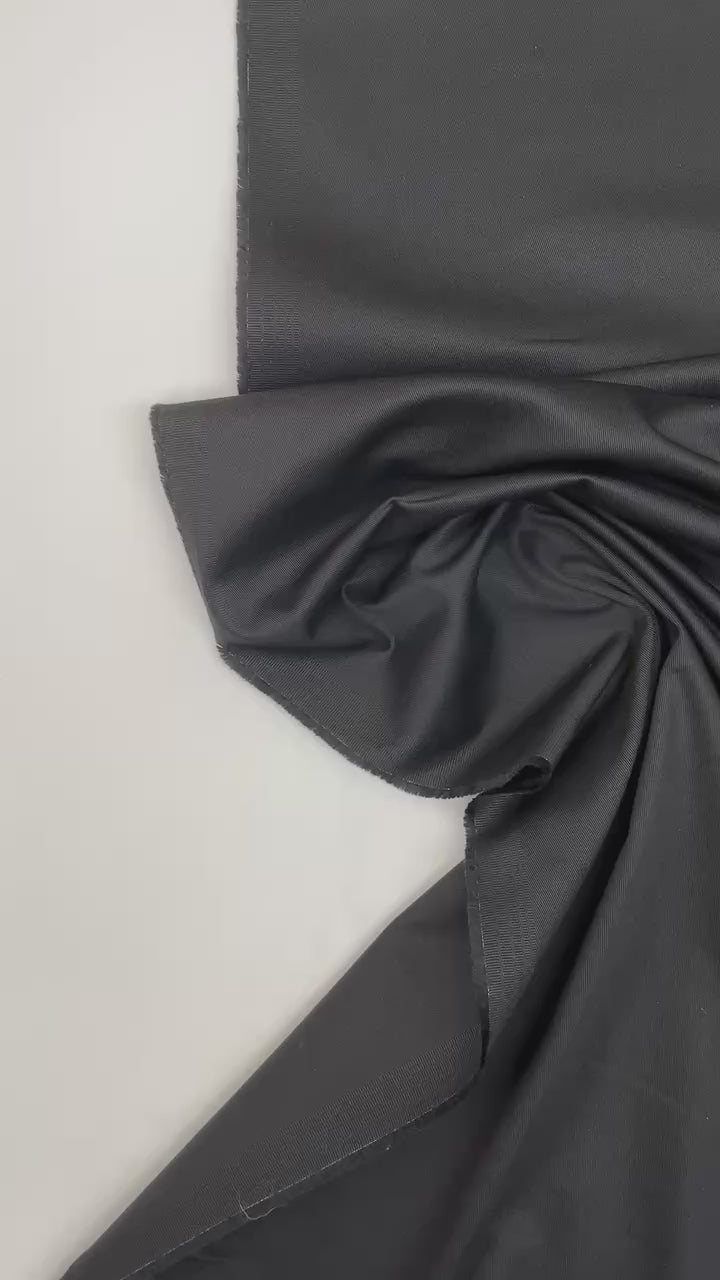 Charger la vidéo : video 10e56625-9b78-4dca-a79a-fe416957197d