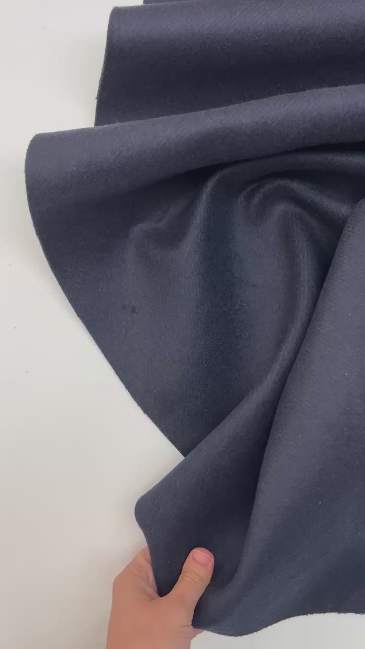 video 2978a4ce-c7f3-40fe-a056-1141a9ea3616