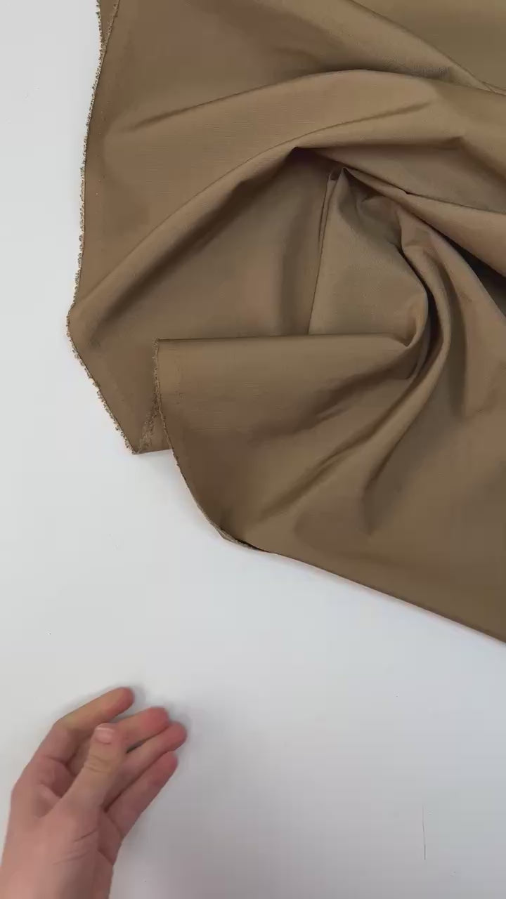 Charger la vidéo : video 688f01ad-ccc4-41b5-94f9-cff29ed7a065