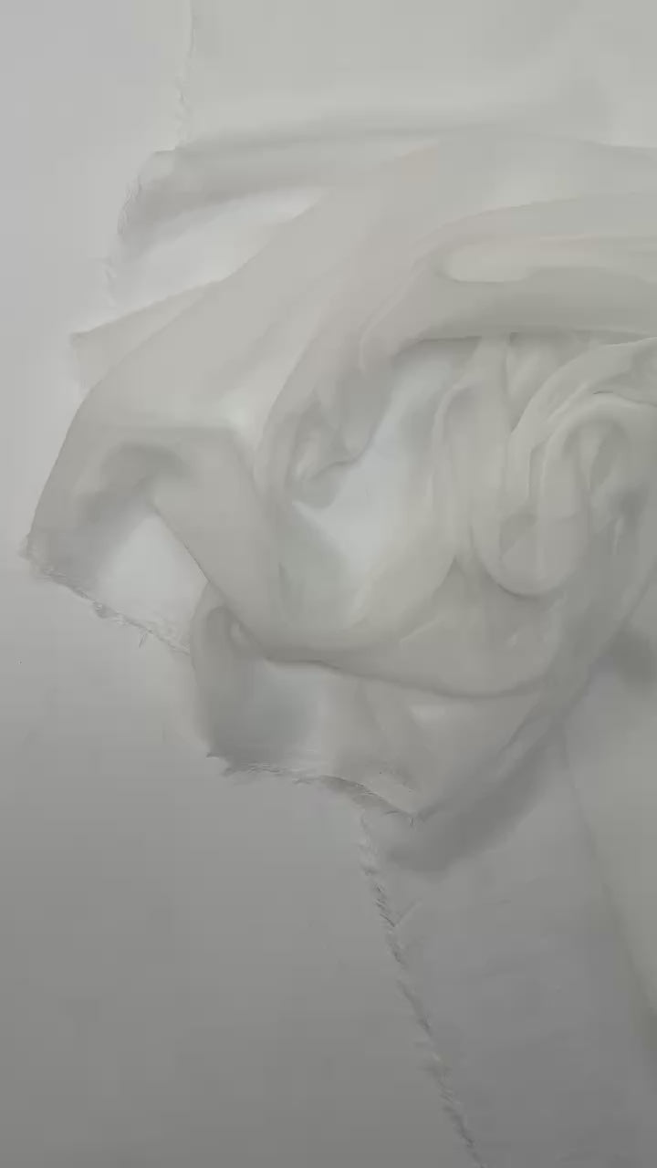 video e424282b-6374-4b9a-8899-4401cd385d5f