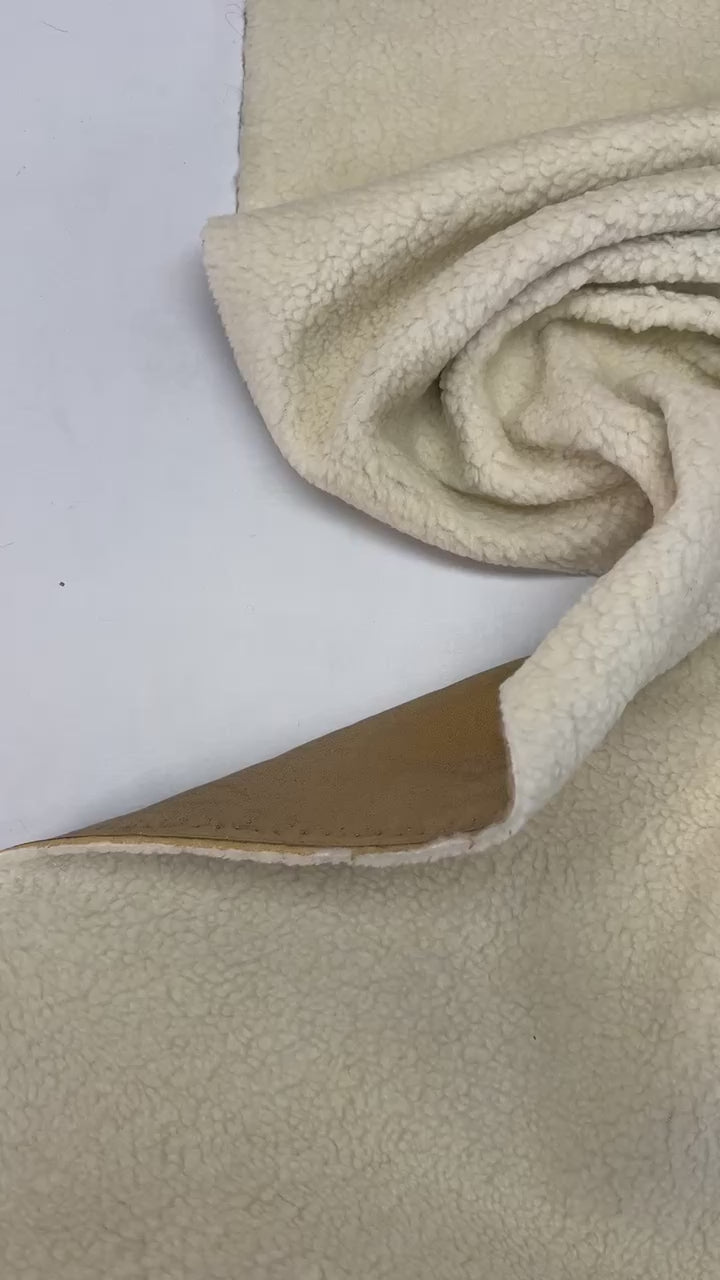video 081f92bf-8851-429e-be33-ed2e7139e17a