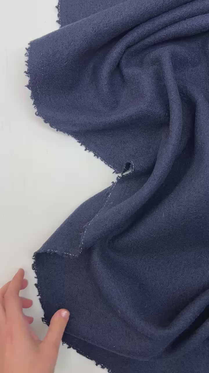 Charger la vidéo : video c1d01fac-c826-4e37-b69c-48310664d1d9