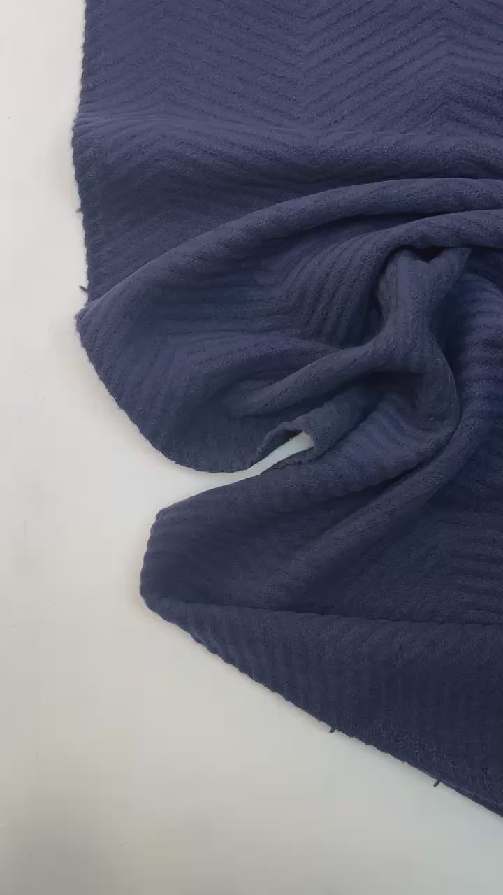 video b3449f92-354e-43a3-896a-7085be39ac92