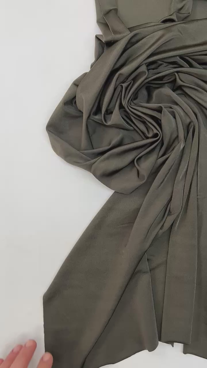 video 7ae25006-2c14-4bec-b2e6-6e5cf75cc2ce